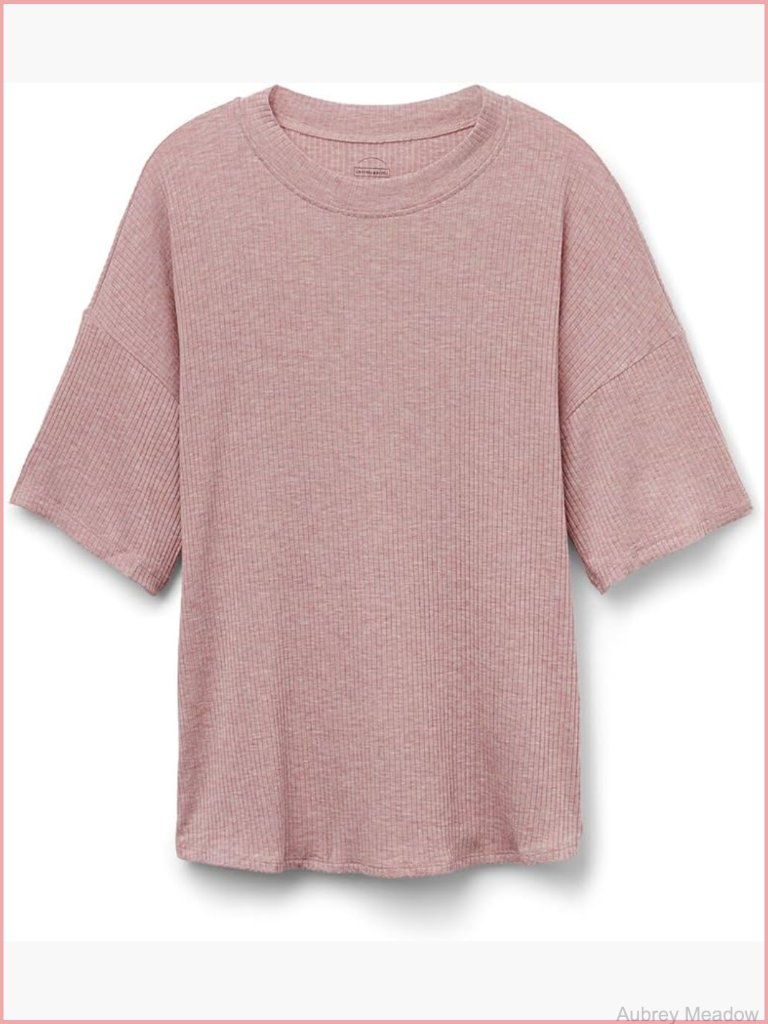 Chic Comfort Short Sleeve Modal Top - Regular Fit T-Shirt
